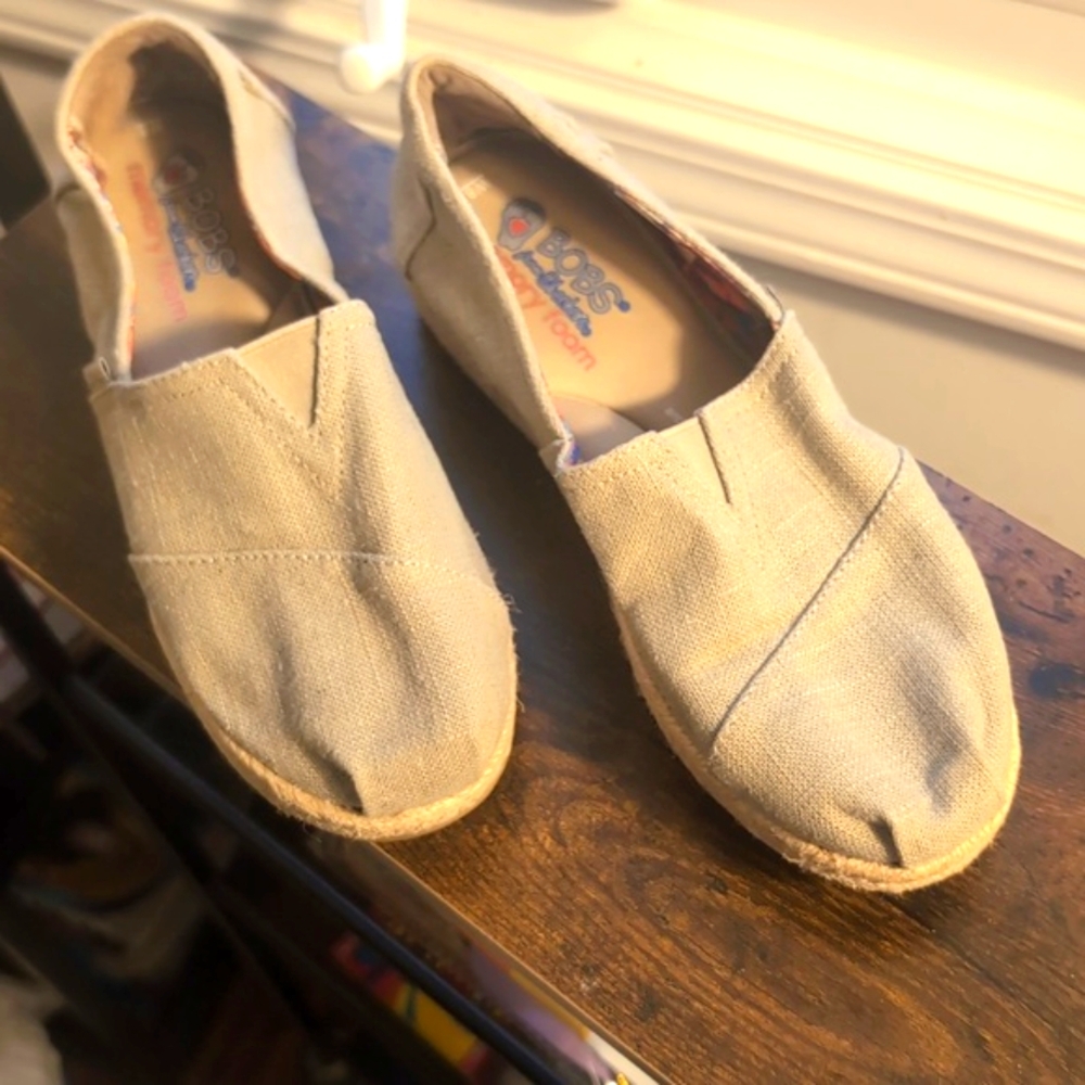 Bobs From Skechers Foam Arch Pillow Tan Espadrill… - image 2